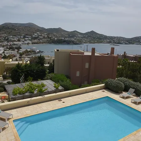 Plagia Villa *