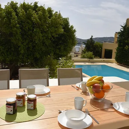 Plagia Villa