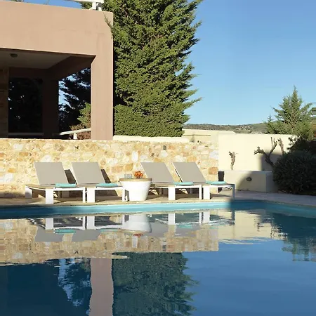 Villa Plagia Fínikasz