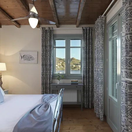 Plagia Villa *