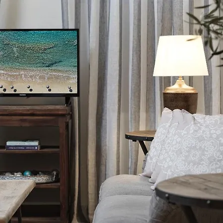 Plagia Villa Finikas (Syros)