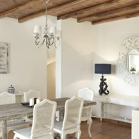Villa Plagia *